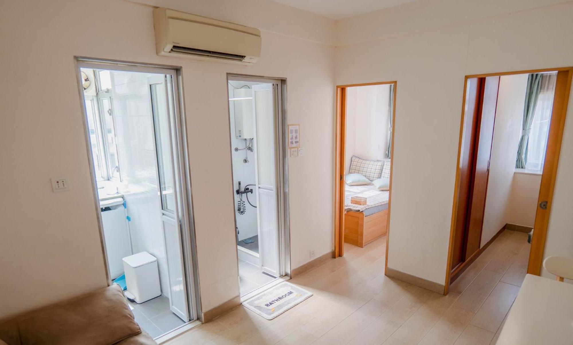 Appartement 網紅琪寓 旺角最中心朗豪坊旁 正大街 地鐵口1分鐘兩房一廳一衛一廚可住4-6人 à Hong Kong Extérieur photo